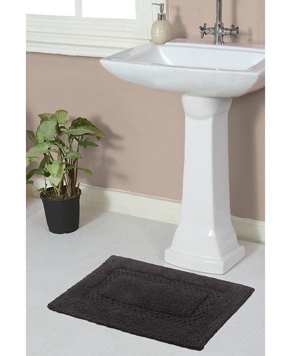 Classy Bath Rug, 17" x 24"