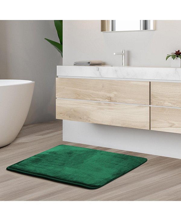 Non-Slip, Ultra Soft Plush, Memory Foam Bath Rug - Small 17"24"